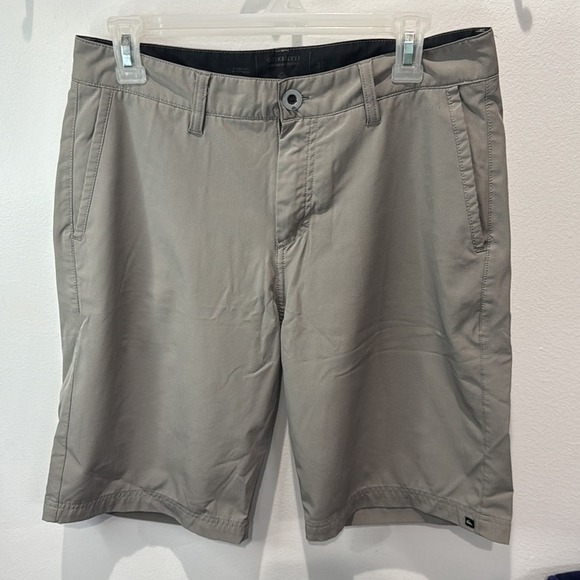 Quiksilver Men's Board Shorts Size 30 Gray Casual - Picture 1 of 5